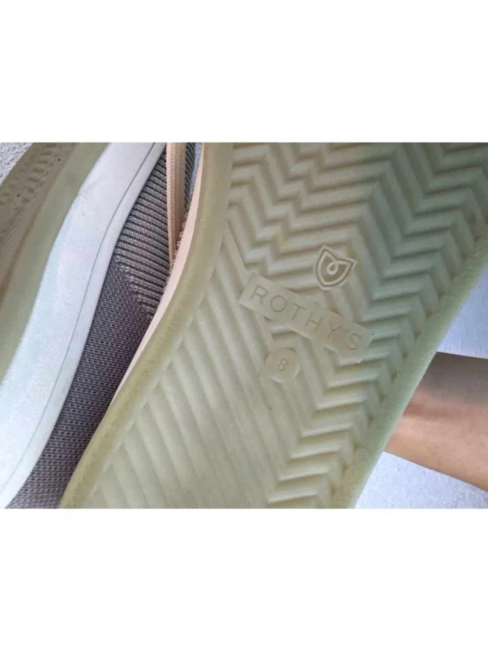 Rothy's The Lace Up Knit Sneakers Taupe Beige Size 8 Washable Comfort Shoes